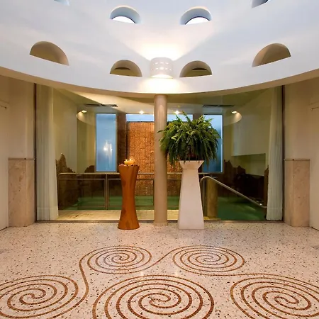 מלון Termeterna Longevity Spring