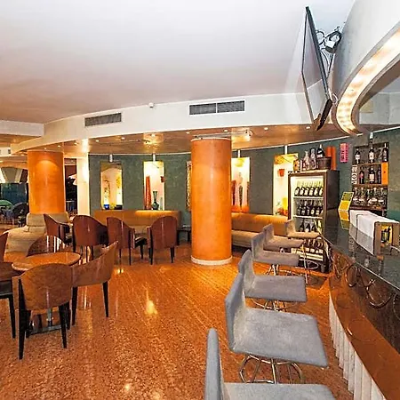 ホテル Termeterna 4*